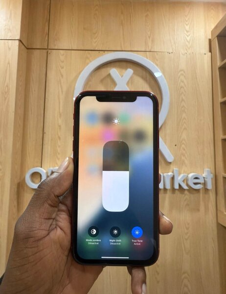 iPhone 11 Rouge 64GB