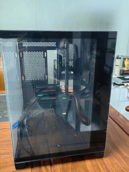 Boîtier PC +3ventilateur + hub