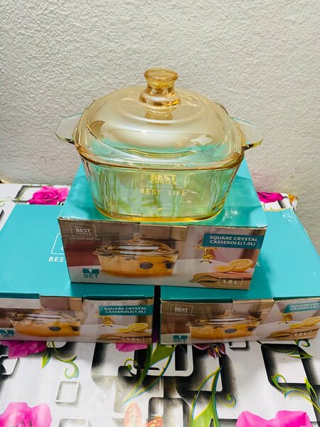 Soupière (casserole) en verre