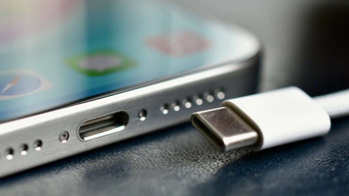Chargeur iphone 15 original
