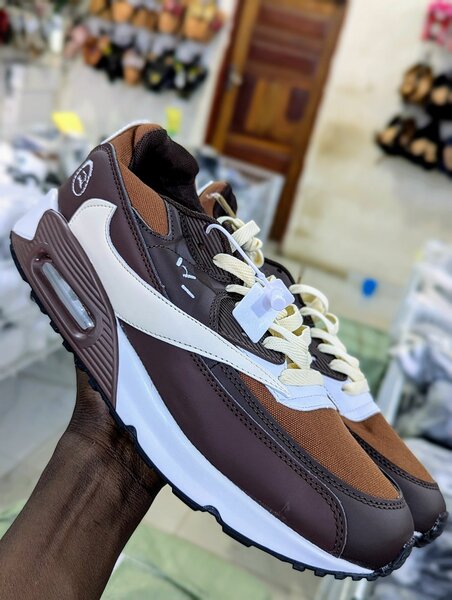 Airmax shoes