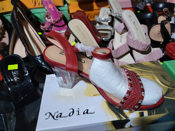 Ladies heels