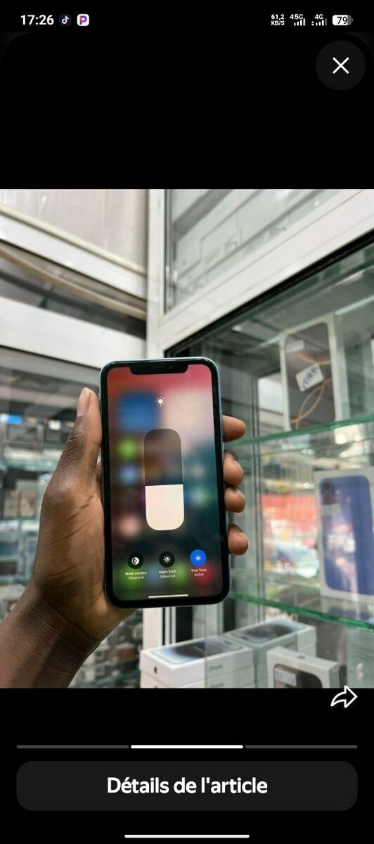iPhone XR Bleu Débloqué