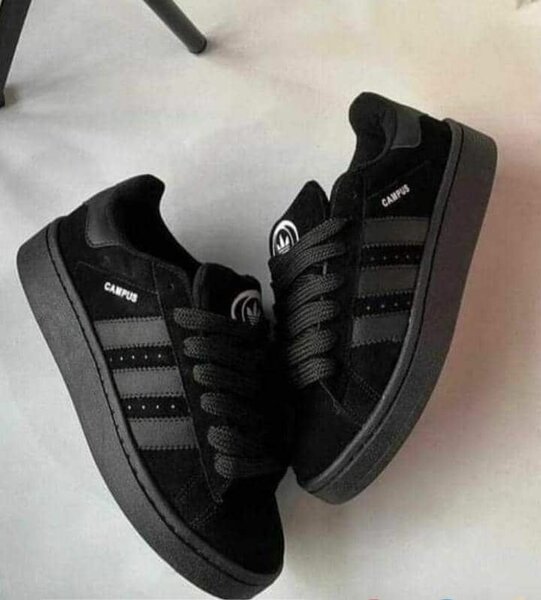 Adidas campus