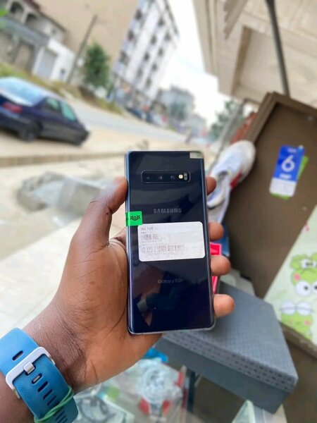 Samsung s10 simple