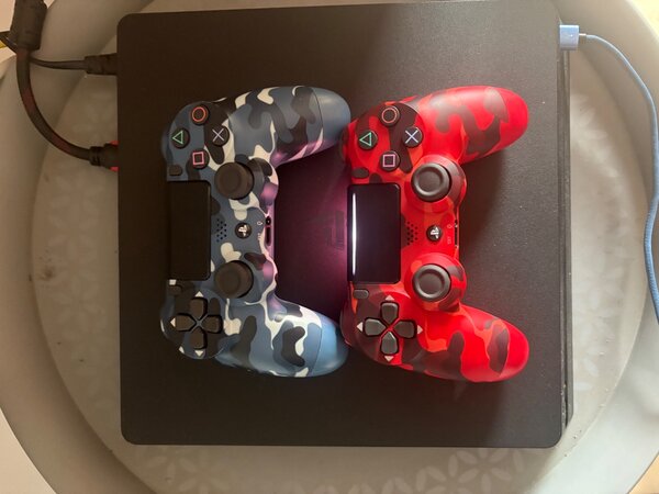 Ps4 y compris 2 manette