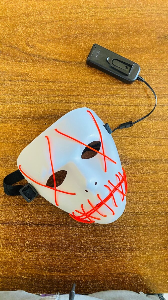 MASQUERADE MASK