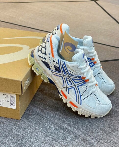 Asics Gel Sneakers