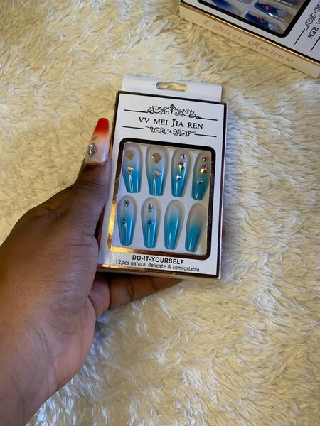 Faux ongles