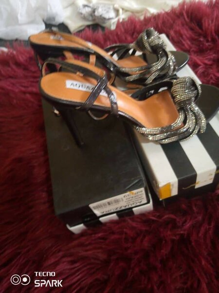 Big tree shoes