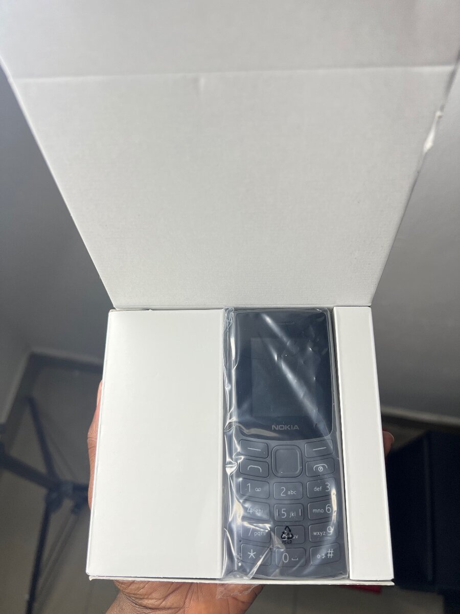 Original Nokia 105