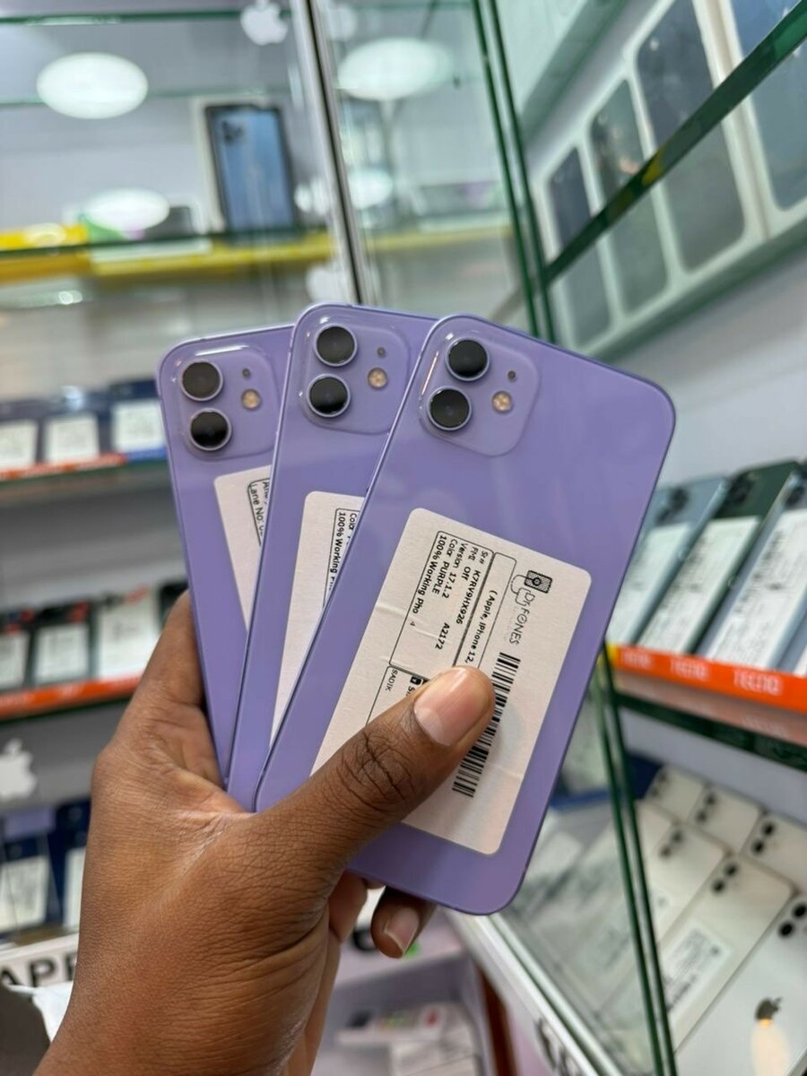 IPhone 12 simple