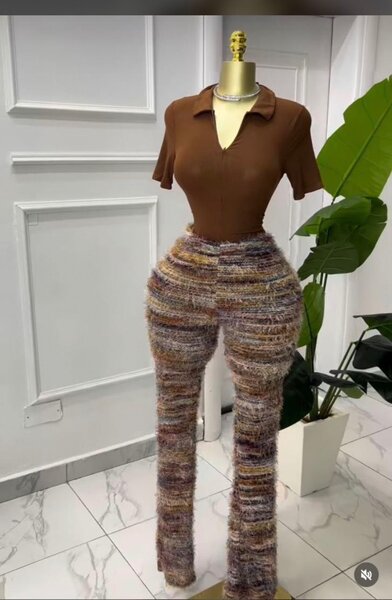 Pantalon en tricot rayé tendance