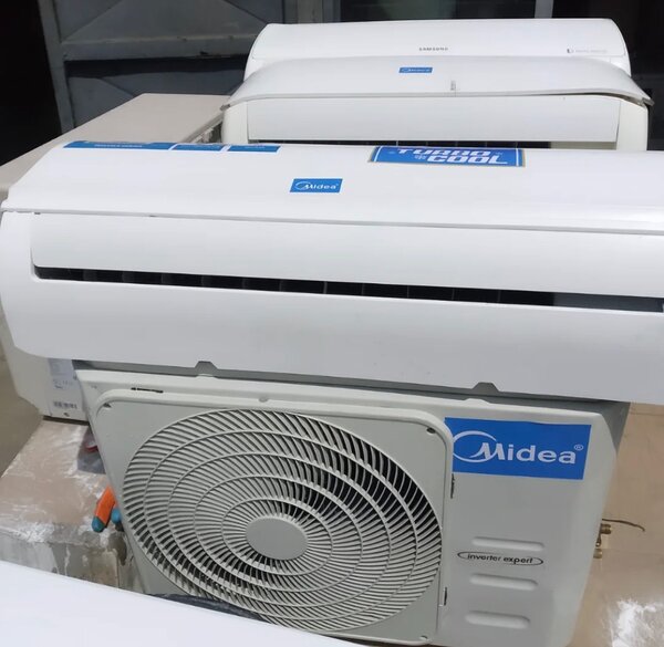 Midea Aircondition 1.5 Hp