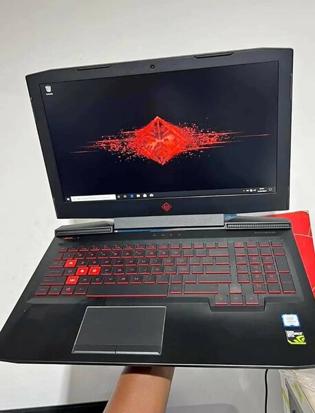 OMEN GAMER i7