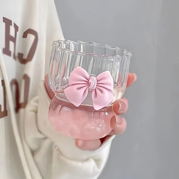 Ribbed Cup with Bow