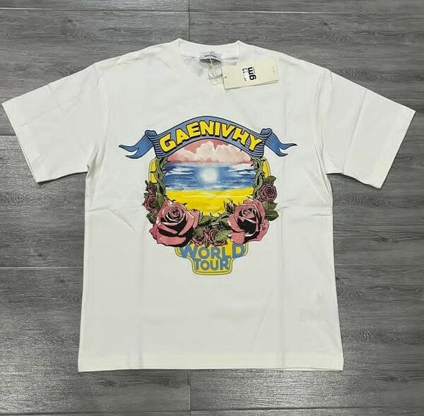 Boys top