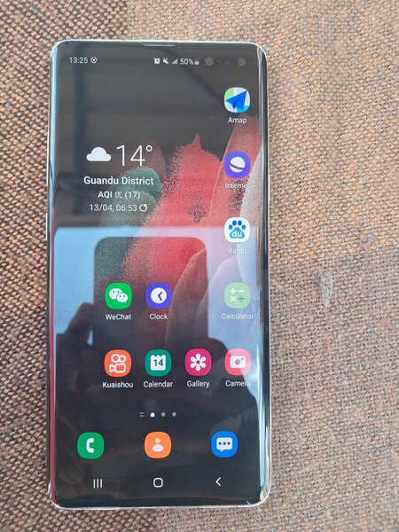 Samsung  s10