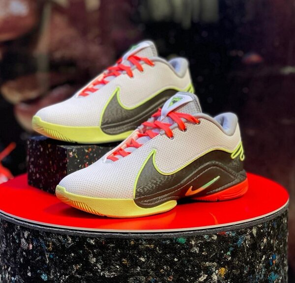 Lebron 22