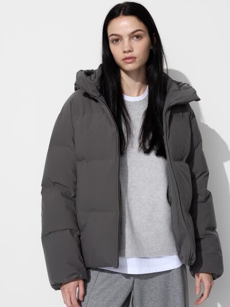Продаю новые куртки Uniqlo , размеры уточняйте