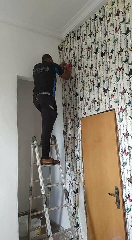 Wallpaper installer