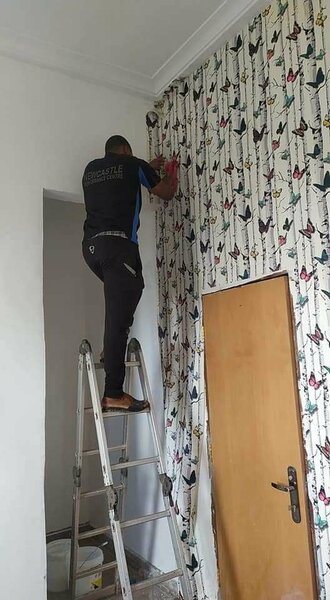 Wallpaper installer