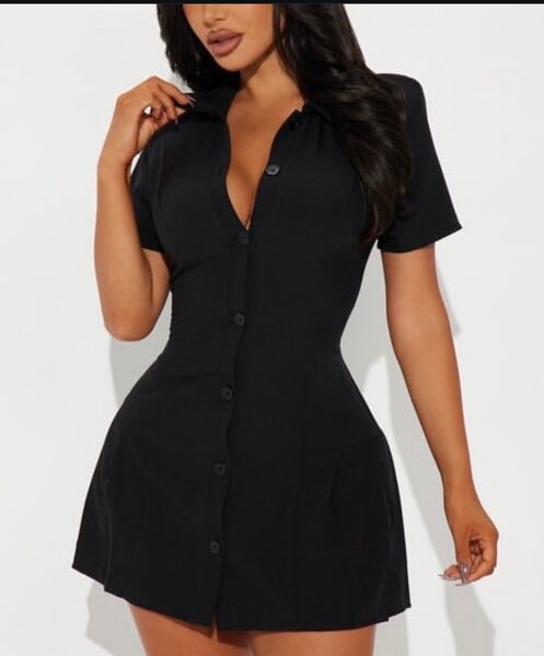 Robe Chemise Noire Élégante