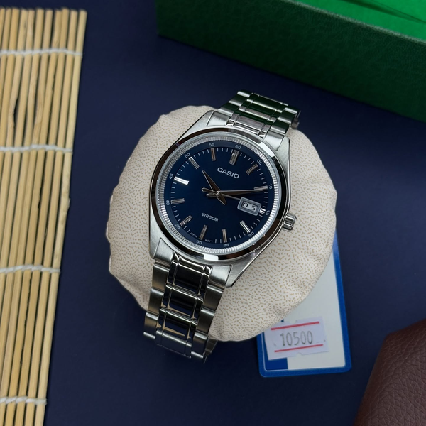 Часы Casio 