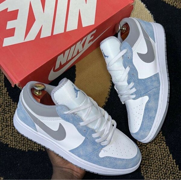 JORDAN 1
