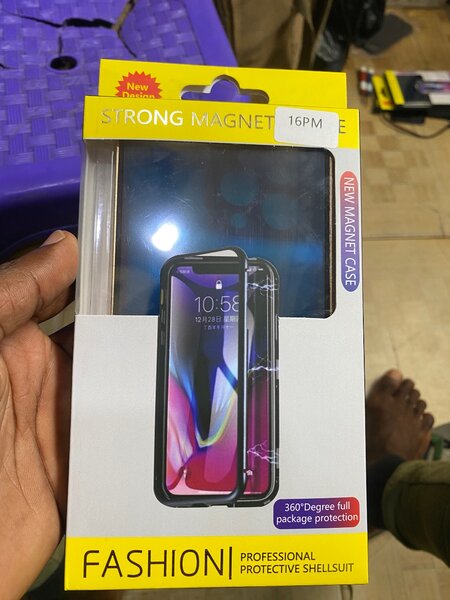 iPhone 360 cover