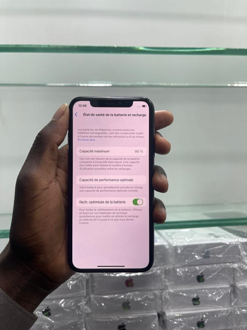 iPhone X