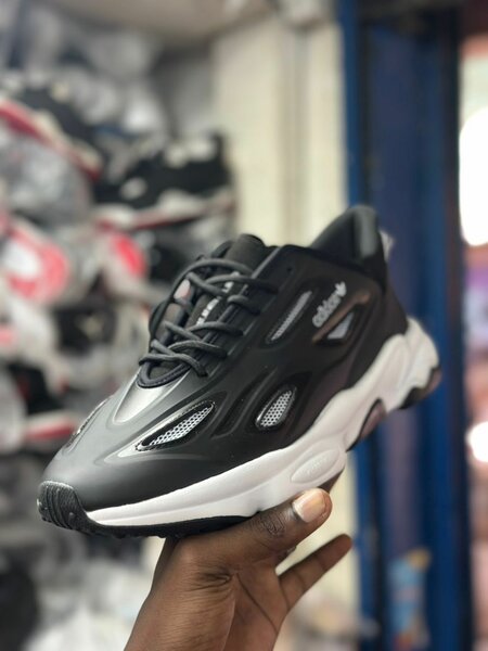 Chaussure Adidas