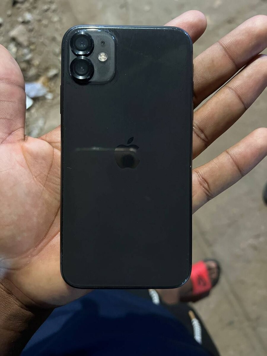 iPhone 11
