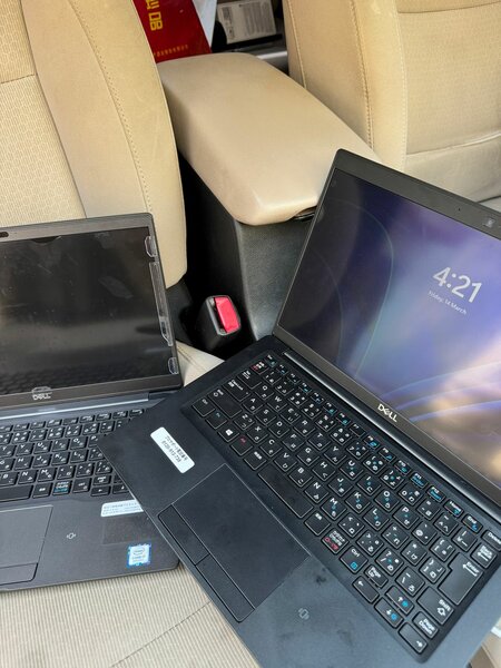 Laptop