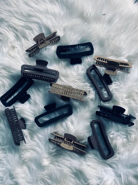 Hair clippers