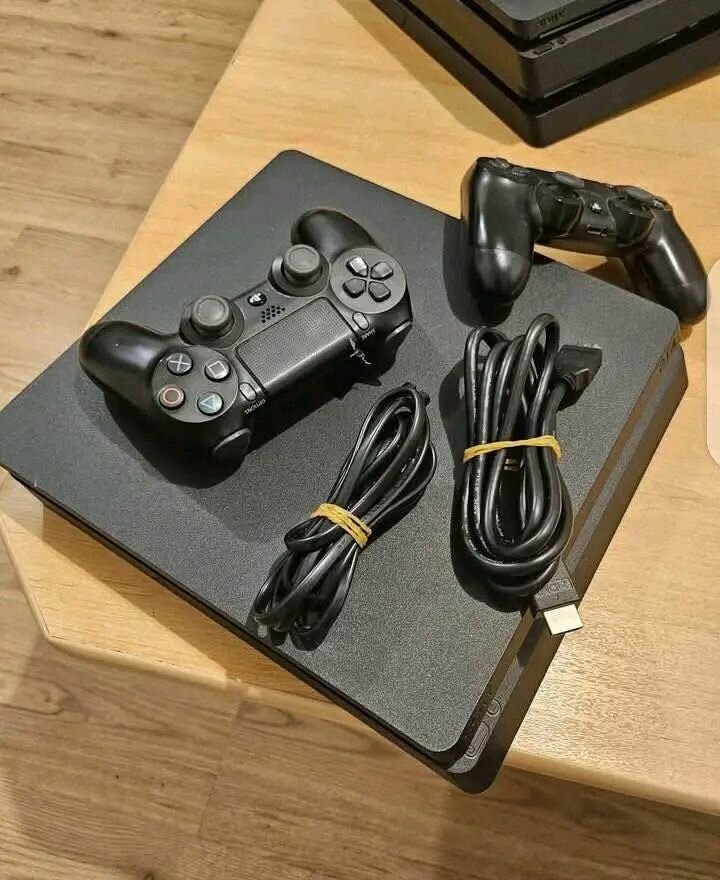 PS4 noir