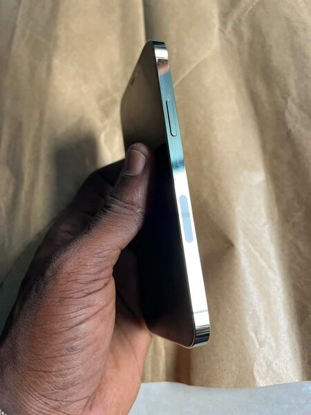 iPhone 12 pro 128