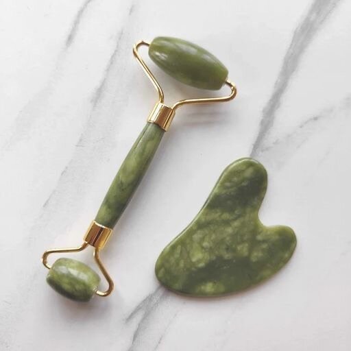 Rouleau de Jade Gua Sha