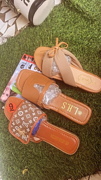 Sandales plates élégantes pour femmes