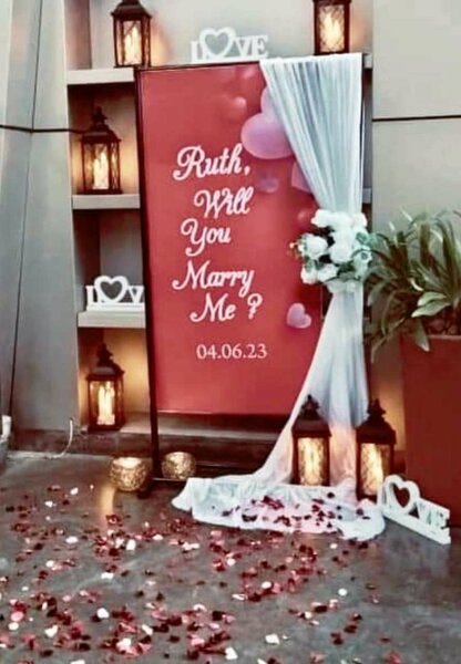 Engagement Decor