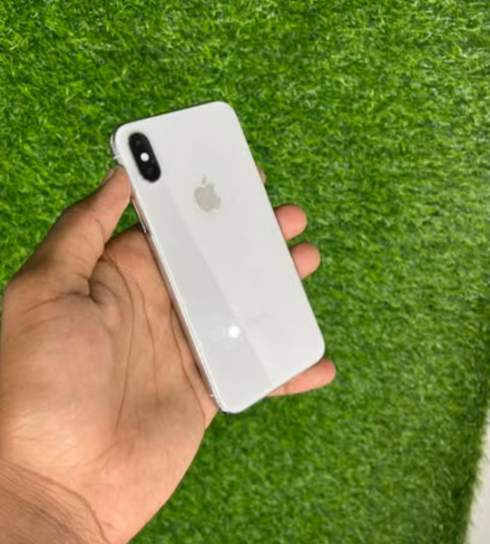 iPhone X