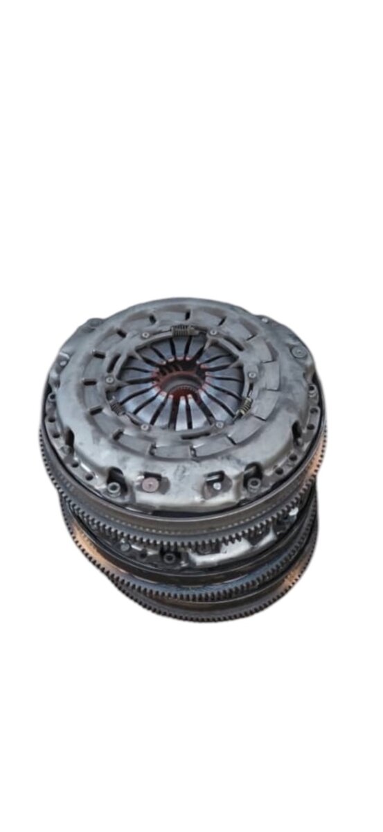Kit d'embrayage automobile