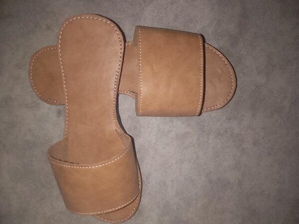 Sandales artisanales