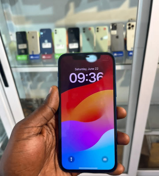 iPhone 12