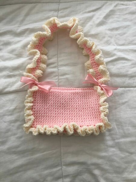 Sac à main à vaguelettes en laine
