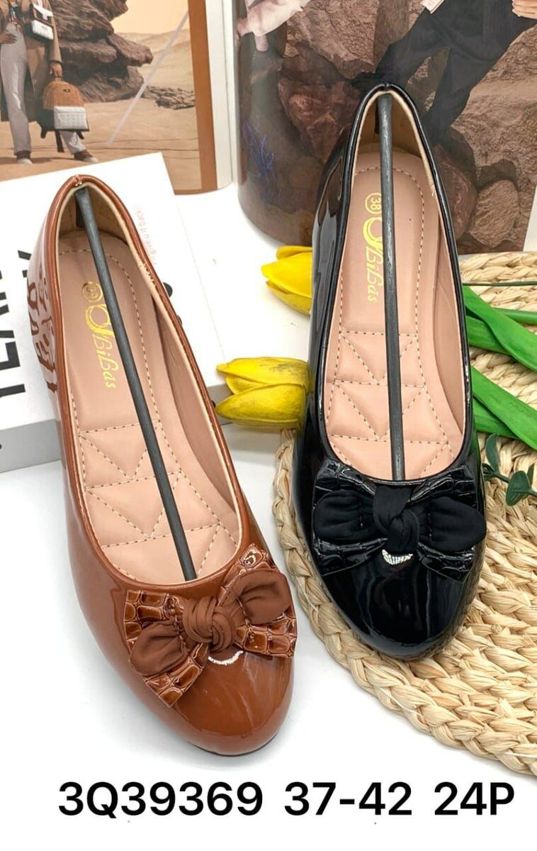 Ladies shoes