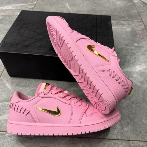Nike SB Low