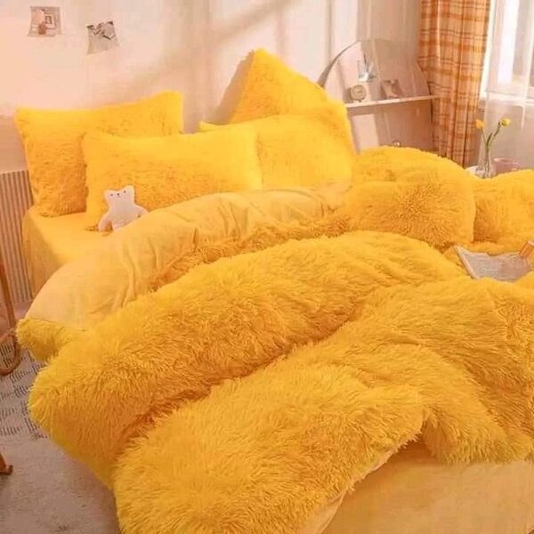 Botswana flaffy duvets king size. 5 pieces