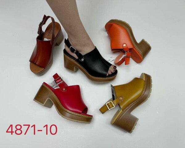 Ladies block heel