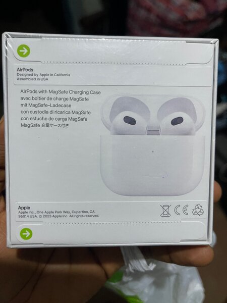 Apple AirPods 3